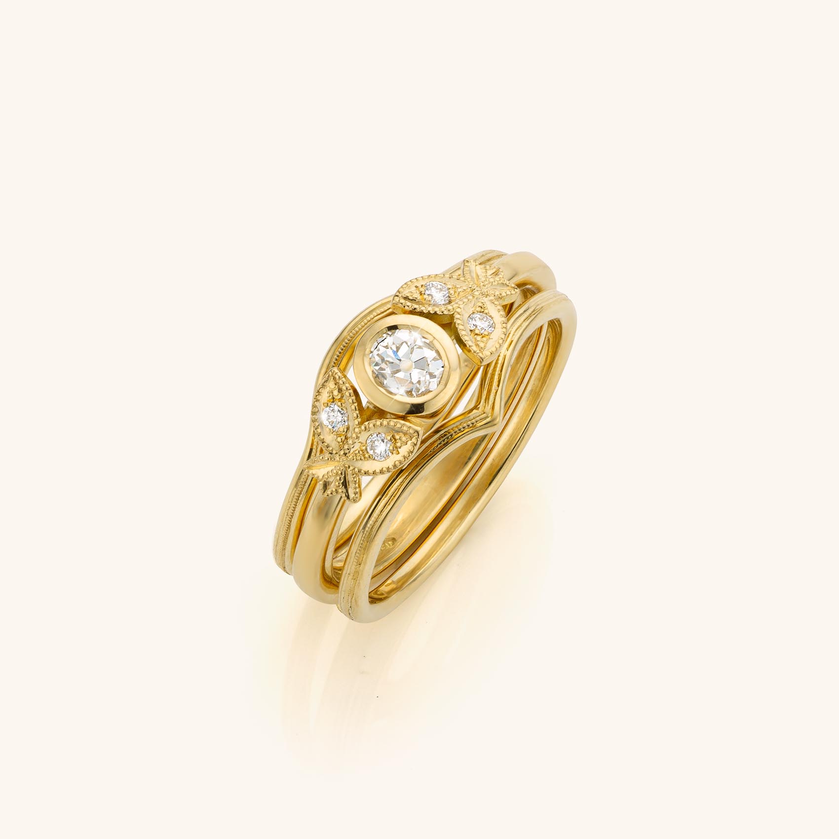 solitair olivia old mine diamant geel miniatuur 4