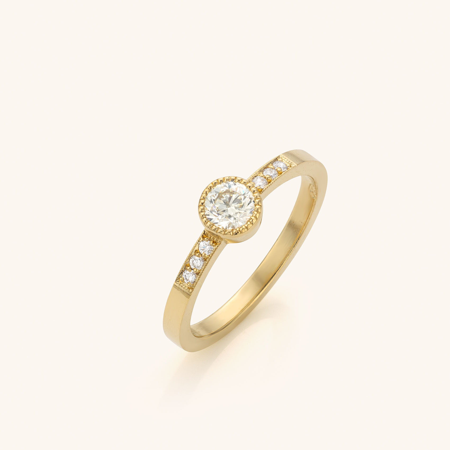Olivia - solitair diamant 0.44ct